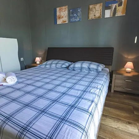 Appartement Gloria2 *